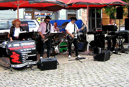 Gruppe Dixiewelt mit Life-Musik auf dem Geraer Markt - Gera