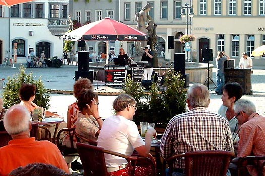 Gruppe "Dixiewelt" mit Life-Musik auf dem Geraer Markt - Gera